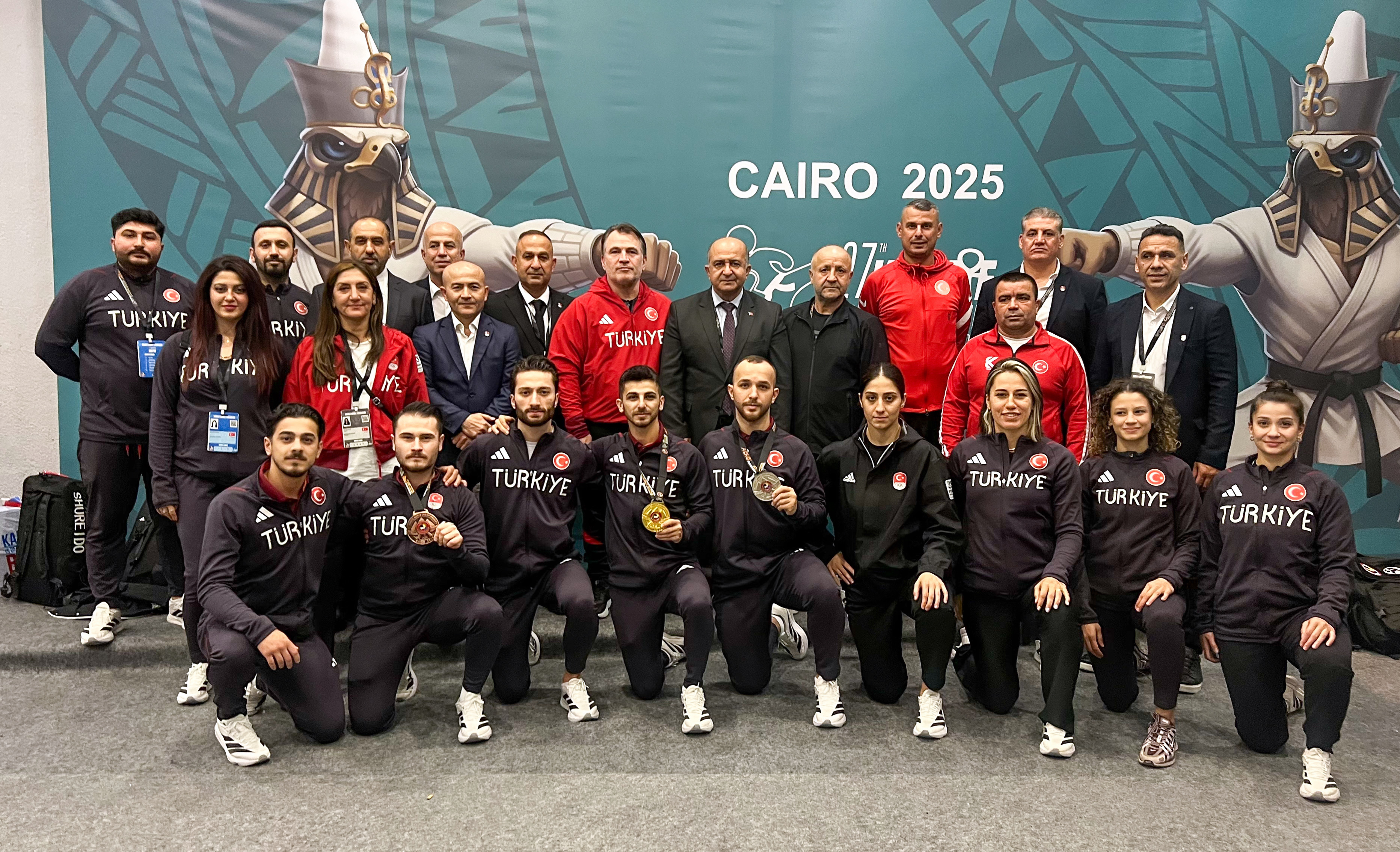 Dünya Karate Şampiyonası’nı 5 Madalya ile Tamamladık