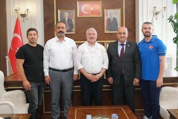 Türkiye Karate Federasyonu Başkanımız Ercüment Taşdemir'den Çorum'a Ziyaret